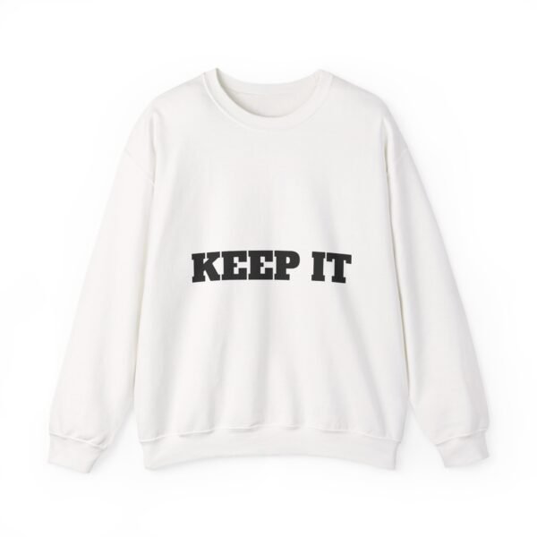 سويت شيرت برقبة دائرية بشعار رياضي - "حافظ على لياقتك... فقط حافظ على لياقتك"" fitness slogan crewneck sweatshirt — "keep it shirt...just keep the fittness up"
