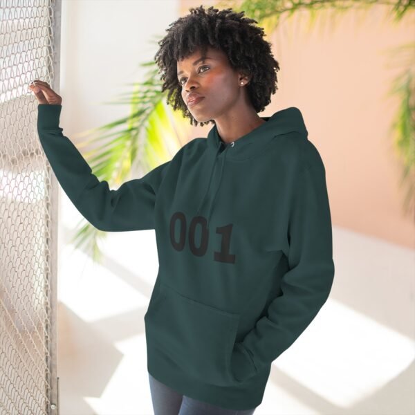 هودي كلاسيكي جريء - سترة صوفية كلاسيكية بثلاثة أجزاء classic bold pullover hoodie — "classic" three panel fleece