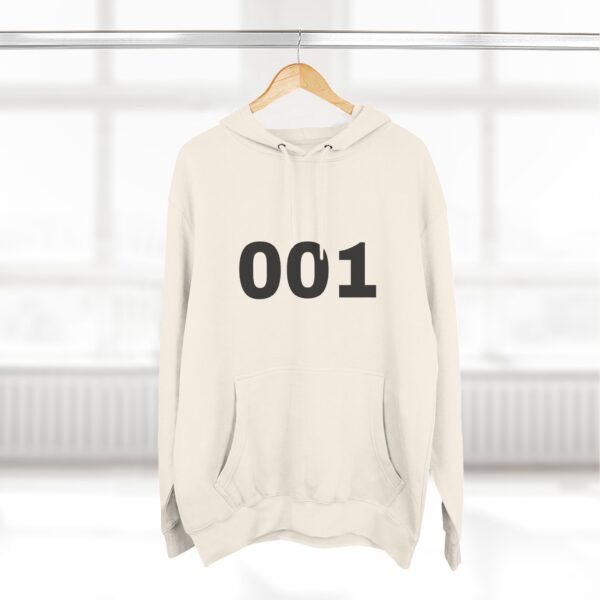 هودي كلاسيكي جريء - سترة صوفية كلاسيكية بثلاثة أجزاء classic bold pullover hoodie — "classic" three panel fleece