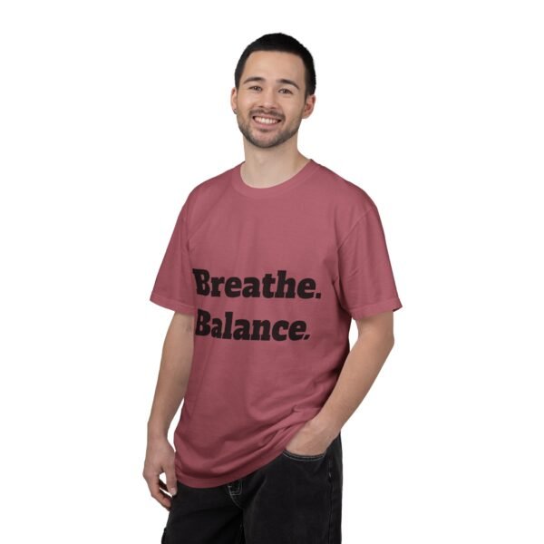 تيشيرت يوغا فاخر. تنفس. توازن. كن. high premium breathe. balance. become. yoga t shirt