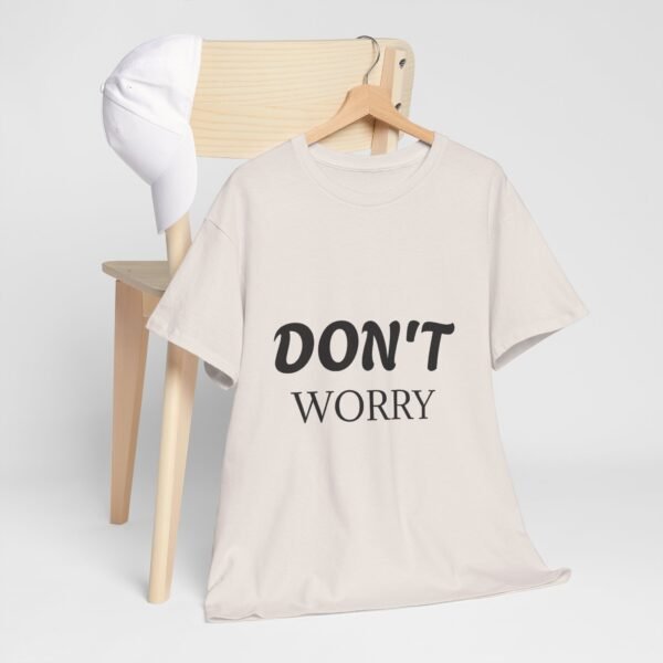 لا تقلق، كن سعيدًا، حافظ على لياقتك البدنية (تيشيرت) don't worry be happy keep fit t shirt