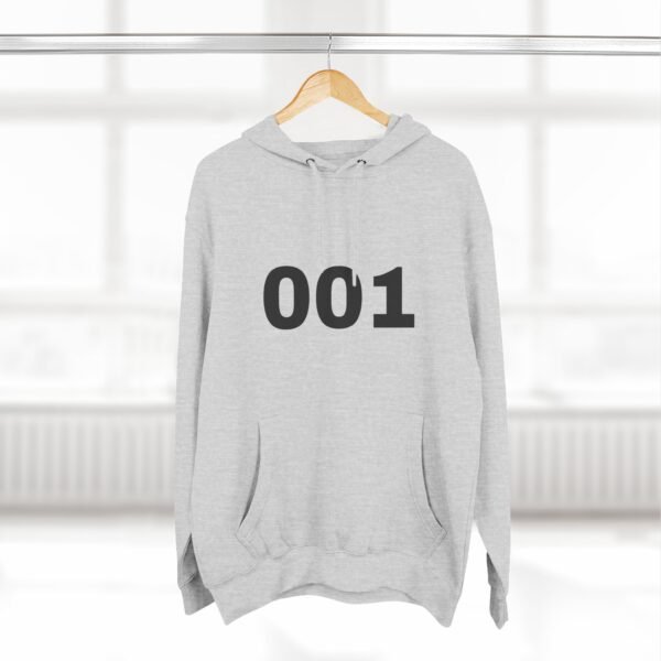 هودي كلاسيكي جريء - سترة صوفية كلاسيكية بثلاثة أجزاء classic bold pullover hoodie — "classic" three panel fleece