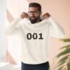 هودي كلاسيكي جريء - سترة صوفية كلاسيكية بثلاثة أجزاء classic bold pullover hoodie — "classic" three panel fleece